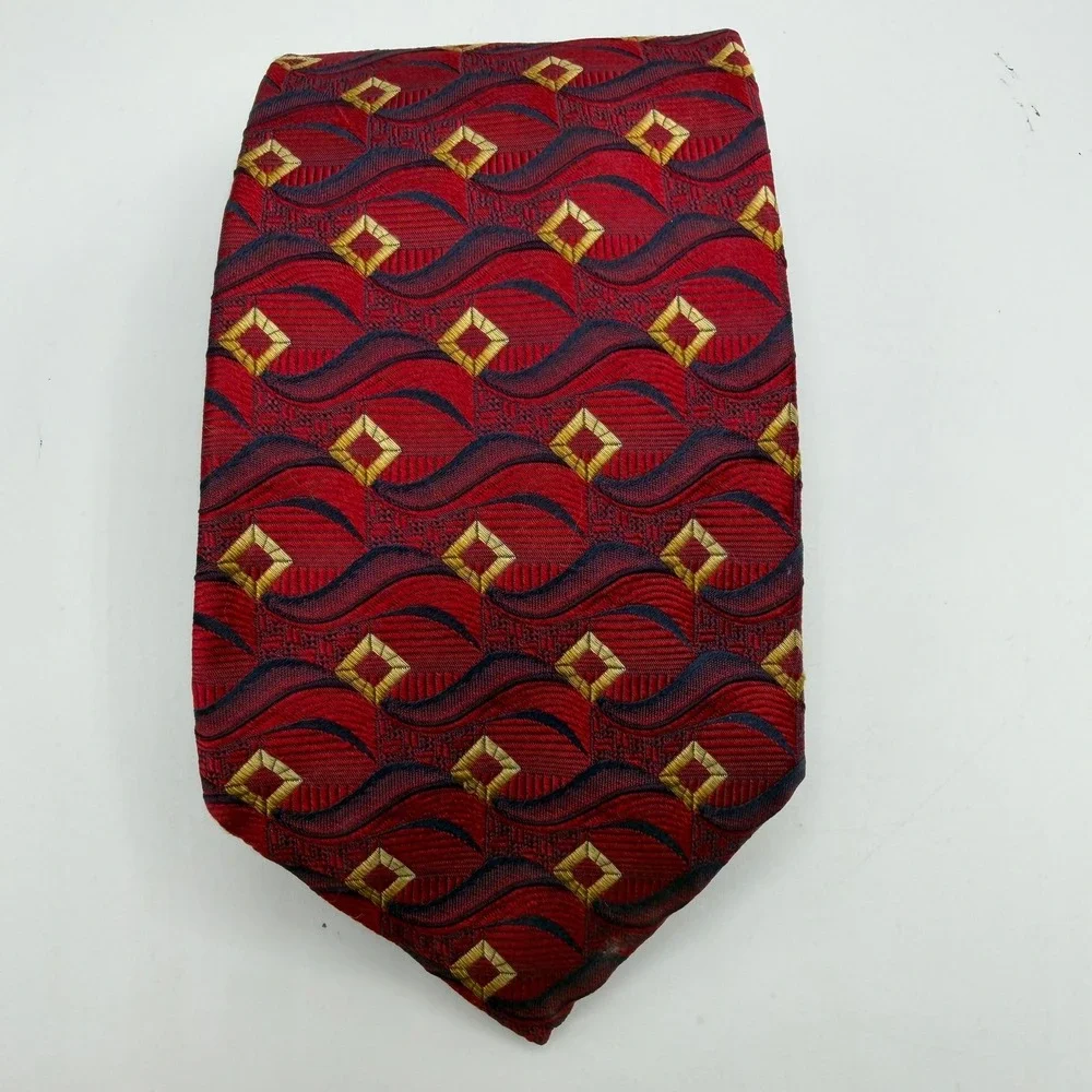 Jos. A. Bank Signature Collection Silk Tie Red Geometric Diamond USA 61.5